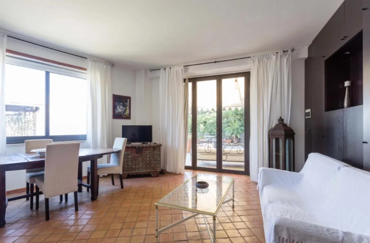 Villa Eleonora Isola Bella Sea View Small Pool + Jacuzzi Taormina 0*,