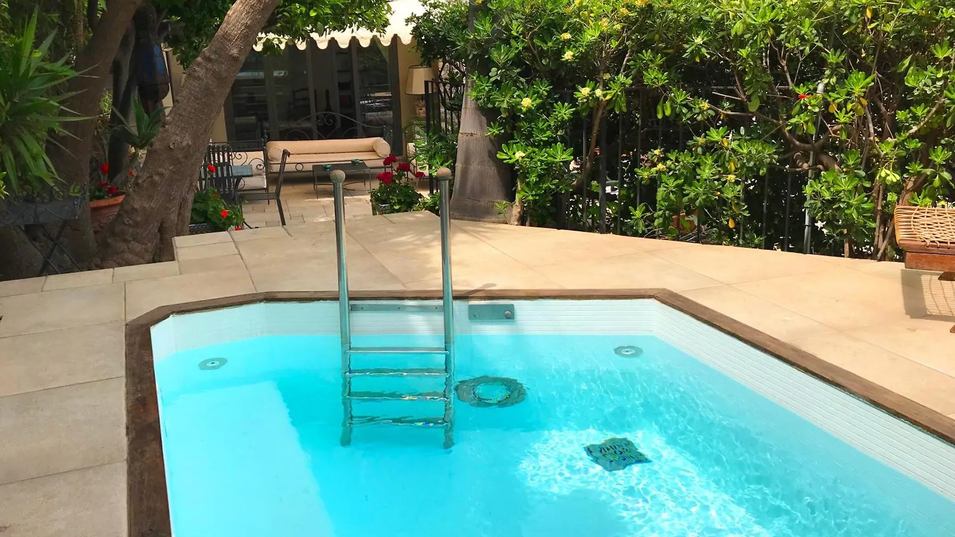 Villa Eleonora Isola Bella Sea View Small Pool + Jacuzzi Taormina
